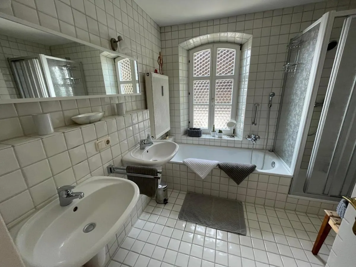 Apartment Seeblick Chiemgau, Haus Am Weinberg, 83370 Seeon Oberbayern
